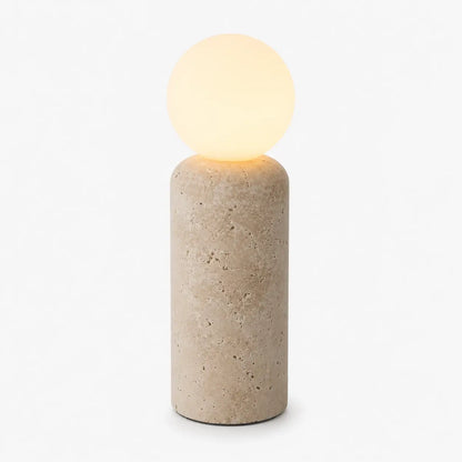 Lampe à poser Saxum grande en travertin, globe opalin — fond blanc